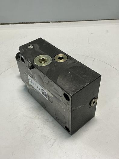 Used PARKER PPM6PA251N33XB5702