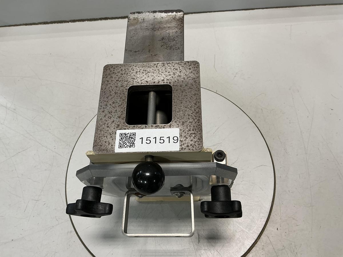 Used METAL FABRICATOR NO MODEL NUMBER / NO TAG