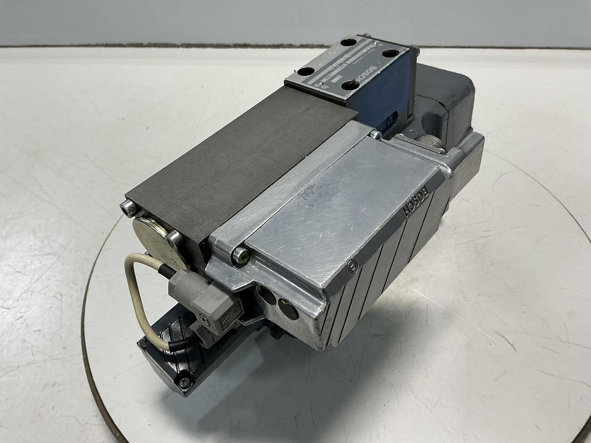 Used BOSCH 0 811 404 614