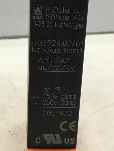 Used DOLD Safemaster Relay BG5924.02/61 #122550