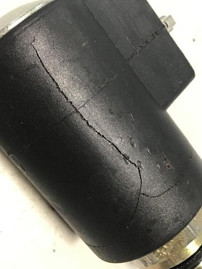 Used BOSCH Directional Control Valve 0 810 040 910 #129600