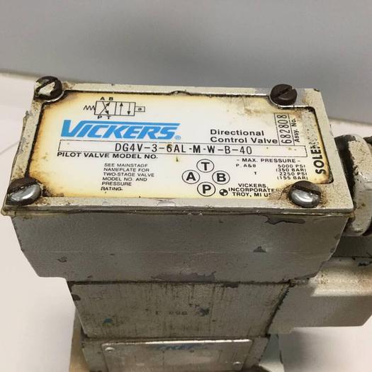 Used VICKERS Directional Control Valve DG4V36ALMWB40 #97782