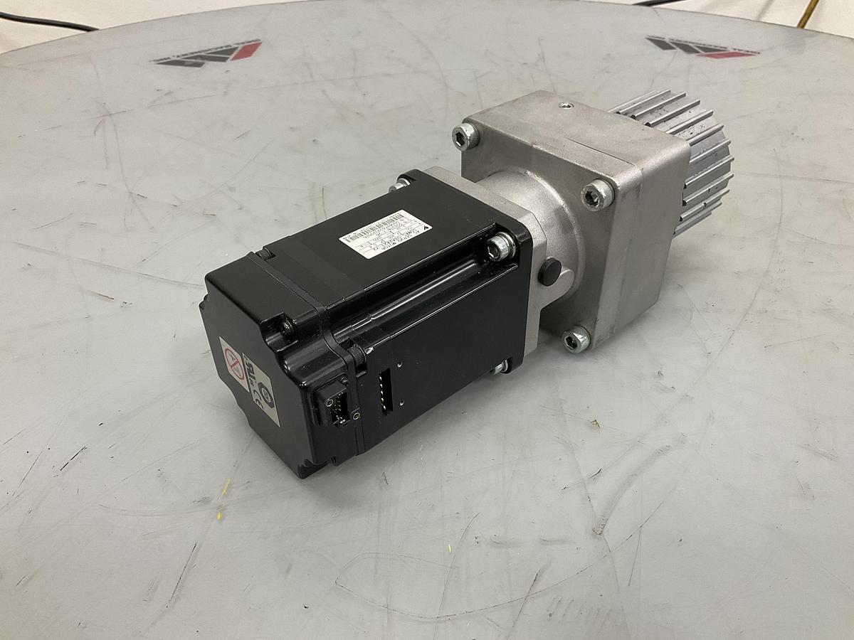 Used YASKAWA SGMAS-08A2A21-Y2