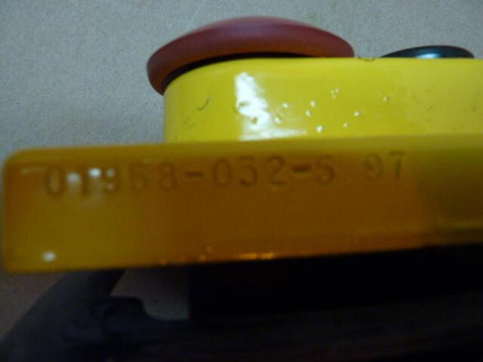 REES Push Button Double Plunger 01968-032 New in Box