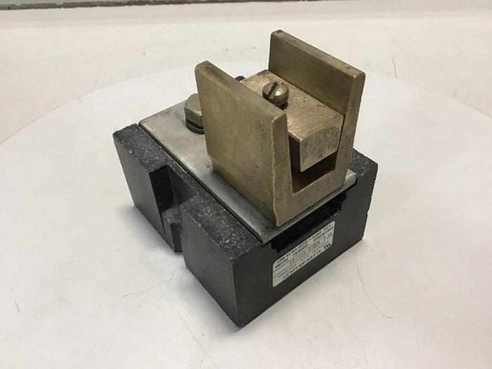 Used ALLEN BRADLEY 400 Amp Fuse Holder 40023-401-02 Used