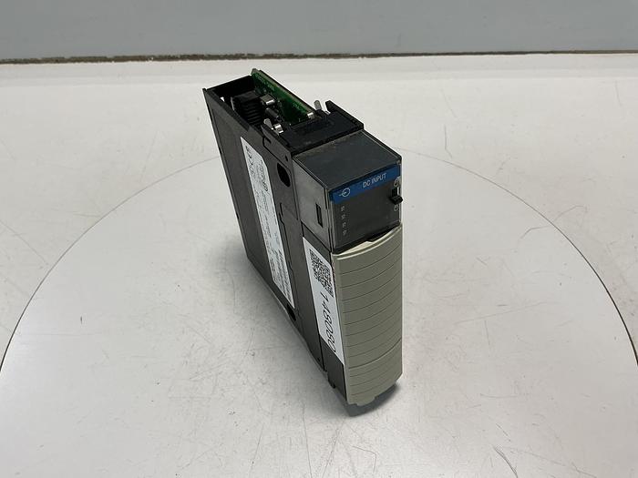 Used ALLEN BRADLEY 1756-IV32/A