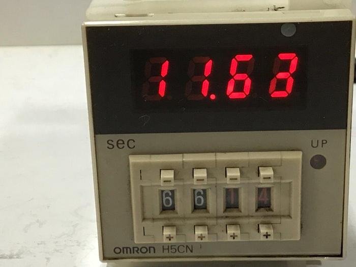 Used OMRON Timer H5CN-XAN #124250