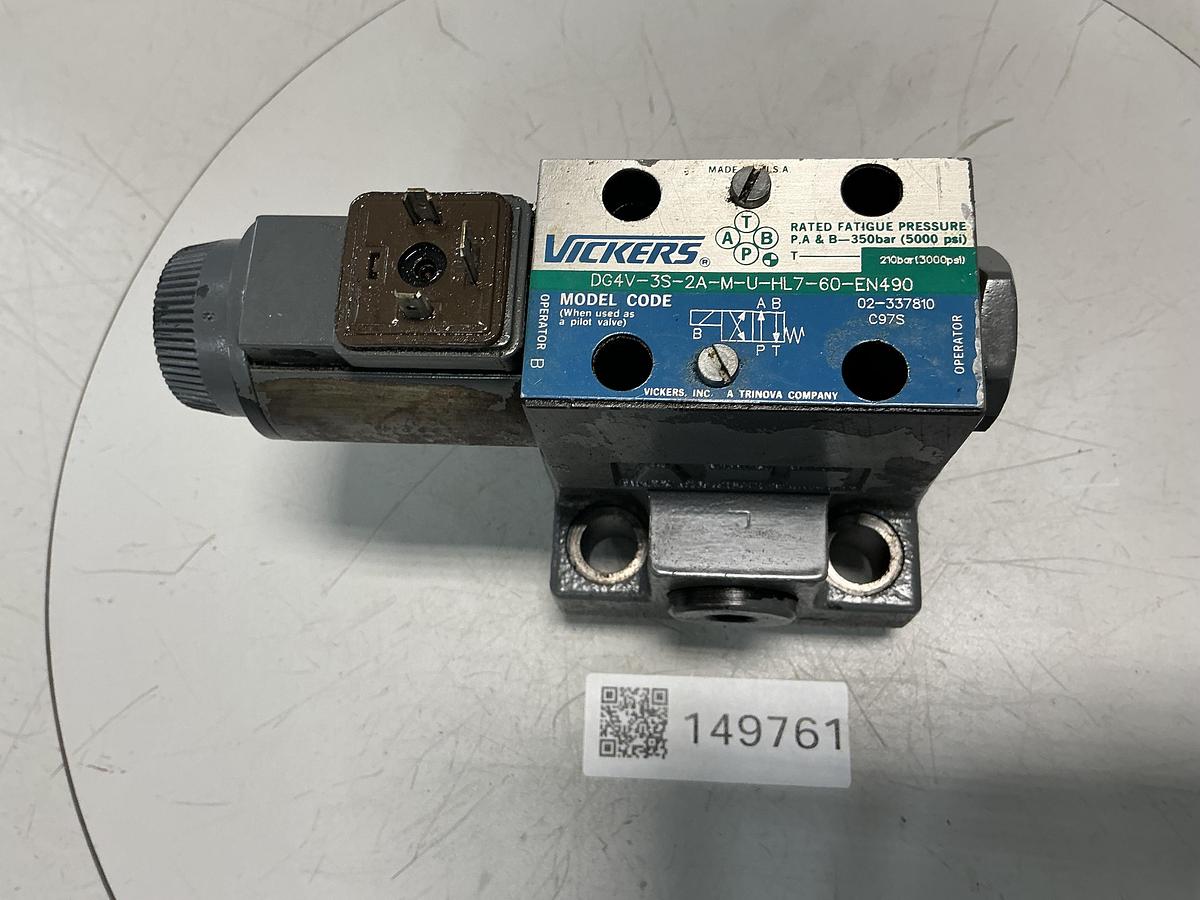 Used VICKERS DG4V-3S-2A-M-U-HL7-60-EN490