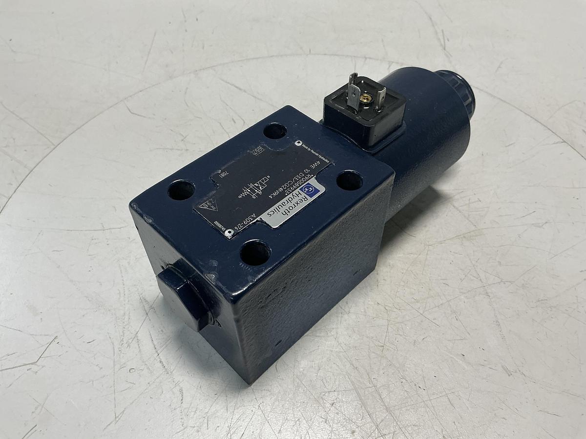 Used REXROTH 4WE 10 D33/CG24N9K4