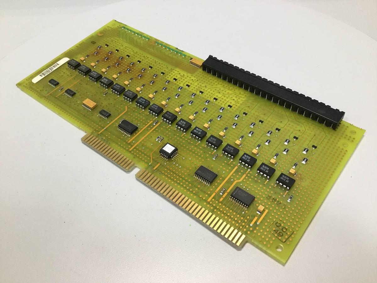 Used CINCINNATI MILACRON Circuit Board 3-542-1194A #93121