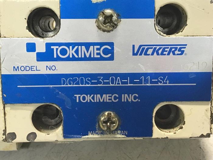Used TOKIMEC VICKERS Valve DG20S-3-0A-L-11-S4 #132379
