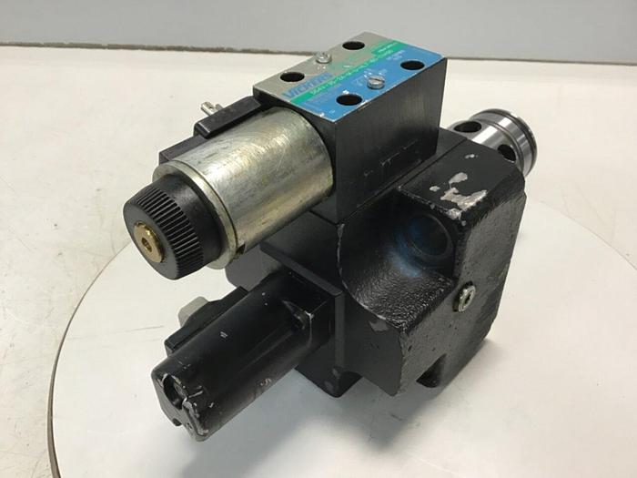 Used VICKERS Valve DG4V3S2AMUHL760EN490 Used