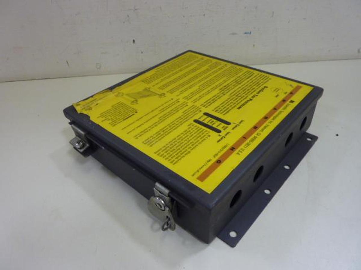 Used STI Light Curtain Controller DSC1 Used