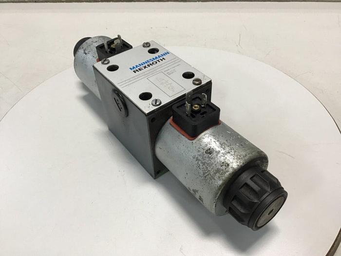 Used MANNESMANN REXROTH Valve 4WE10E6731/CG24N9Z4T08 Used