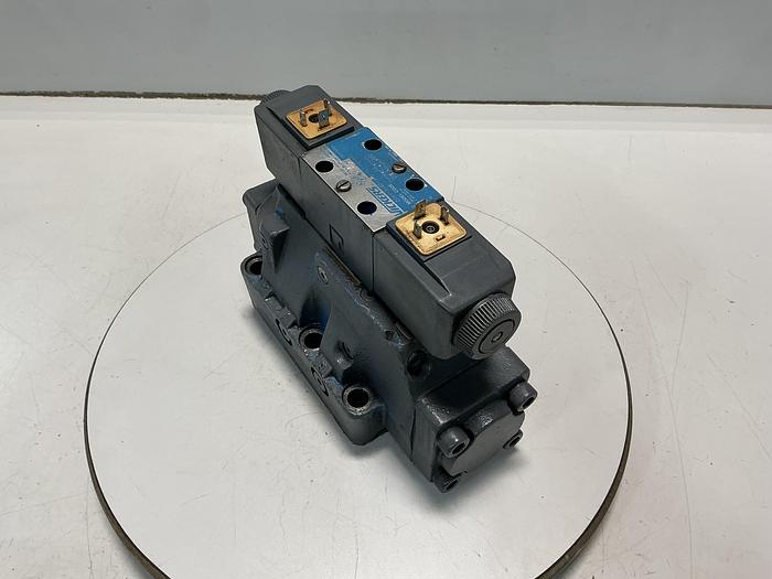 Used VICKERS DG4V-3-6C-M-U-HL7-60-B13