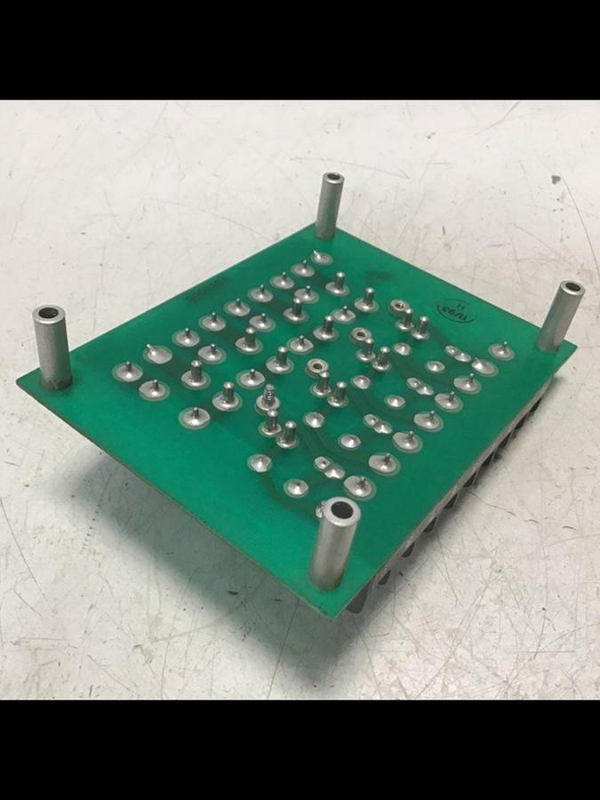 Used OPTO 22 4 Channel Output Rack PB4R USED