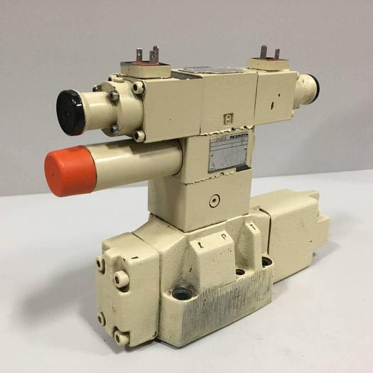 Used REXROTH Valve 4WRZ16W1150316A24N9EK4D2M204 Used