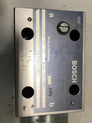 Used BOSCH Valve 0 810 001 705 #136496