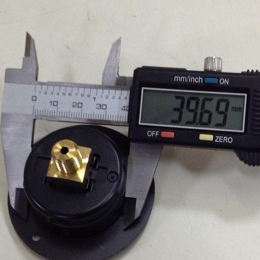 NOSHOK Pressure Gauge 15.110.60PSI/KPA #83883