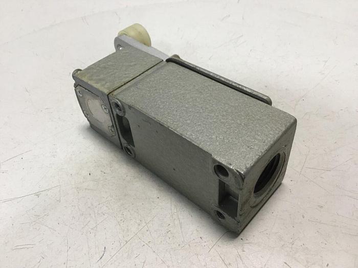 Used TELEMECANIQUE Lox-Switch C2JK05 #121769