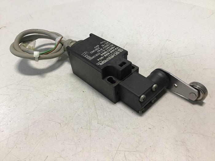 Used SCHMERSAL Valve TV14H236-20Z-1807/1894 #114545