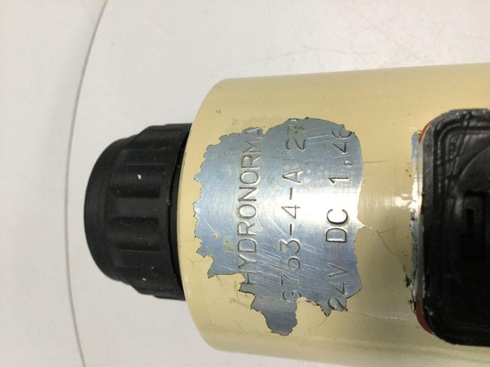 Used MANNESMANN REXROTH Hydraulic Valve 4WE10J32CG24N9K4 #114700