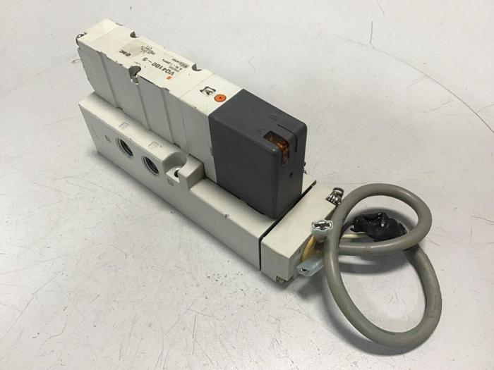 Used SMC Solenoid Valve VQ4100-5 #120767