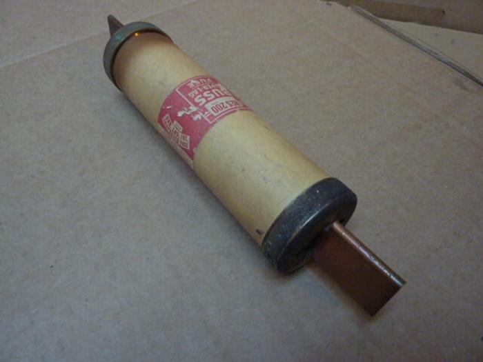 Used BUSSMANN 200 Amp Fuse RES-200 #27464