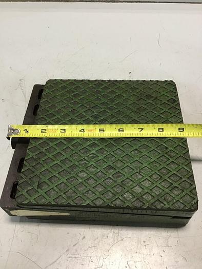 Used AIR LOC Leveling Mount Pad 9 1/8 X 7 7/8 M/M #122783