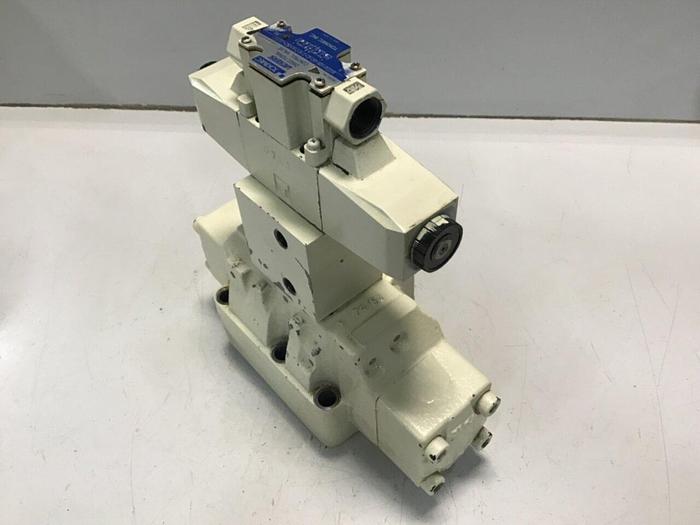 Used TOKIMEC Valve DG5V-H8-6C-E-T-P7-H-80-JAS41 Used