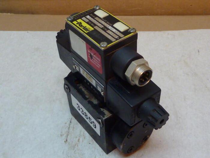 Used PARKER Pilot Valve D31VW1C456VY40 #33859