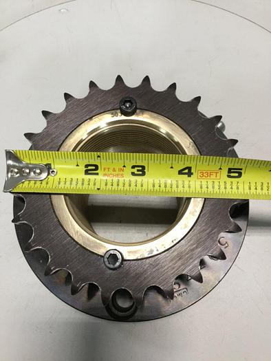 Used CINCINNATI MILACRON Die Height / Adjustable Tie Bar Nut 5037989 Used