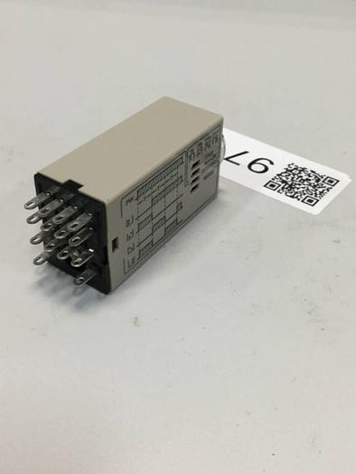 Used OMRON Timer H3YN-4 #97151