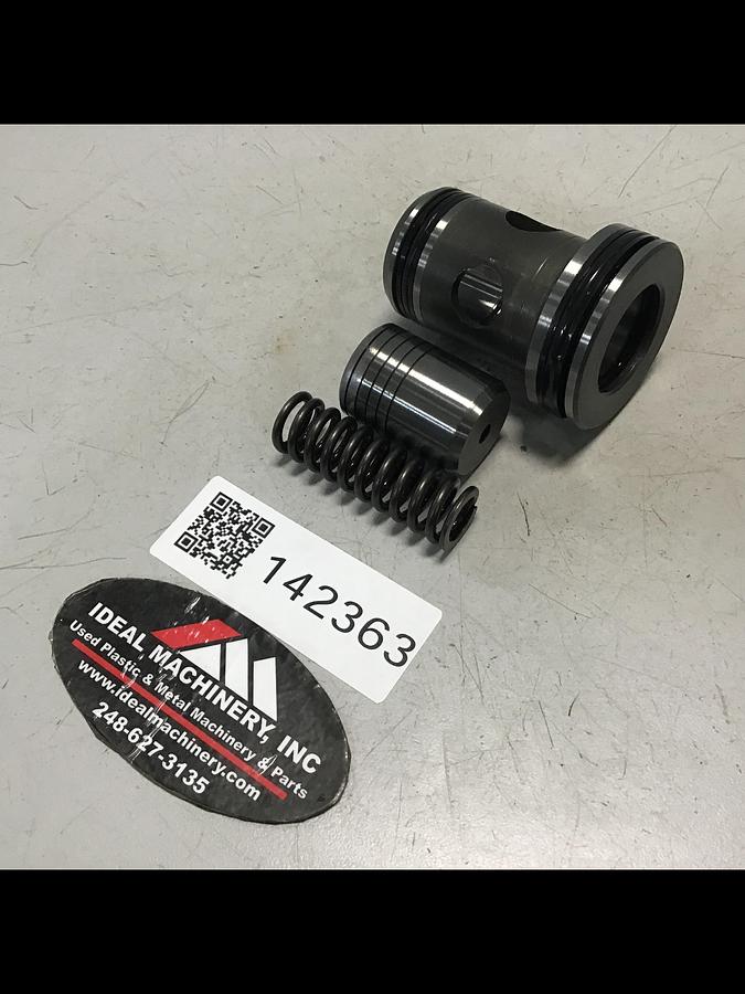 Used VICKERS 32-D11 Cartridge Valve Insert Used #142363