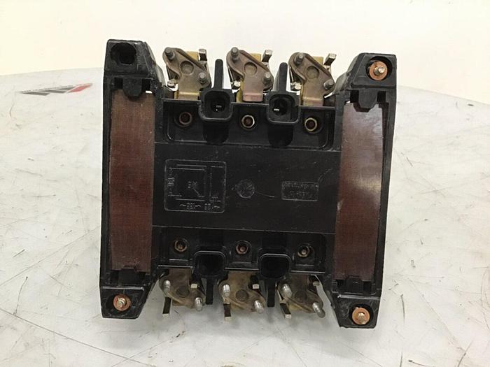 Used KLOCKNER MOELLER Contactor DIL 4-22-NA #127274