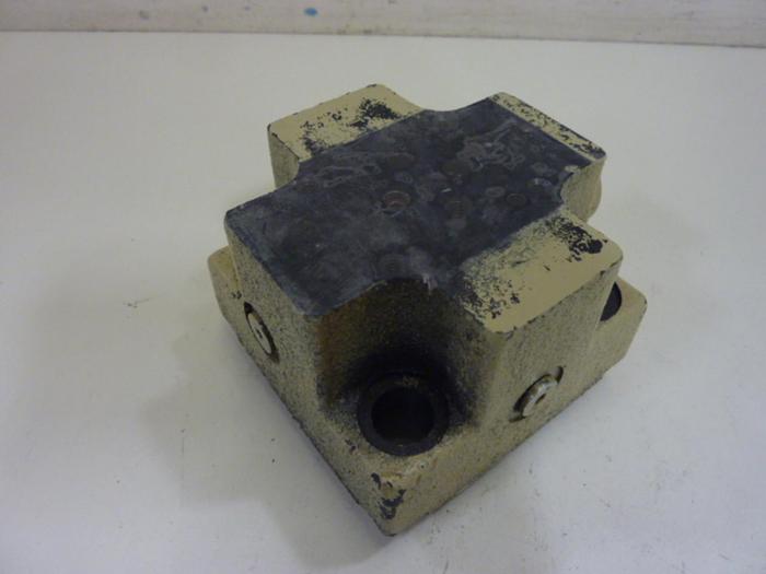 Used VICKERS Valve CVCS25W31S210 #61715