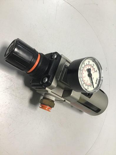 Used SMC Filter Regulator AW40-N04-Z #112930