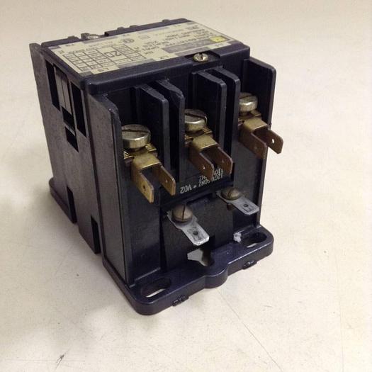 Used SQUARE D Contactor 8910-DPA13 #82536