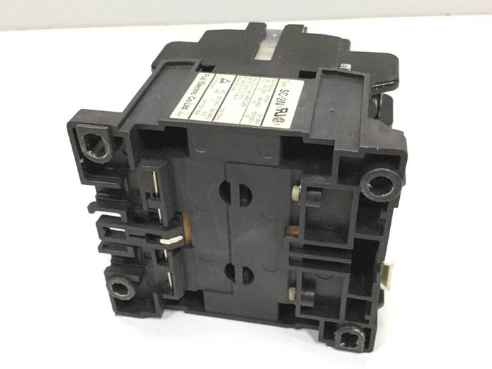 Used FUJI ELECTRIC Magnetic Contactor SC-2N SC35AA #97901