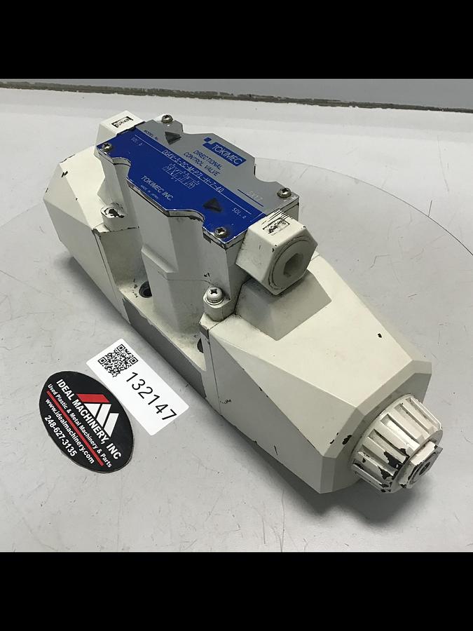 Used VICKERS DG4V-5-2C-M-P7L-H-7-40