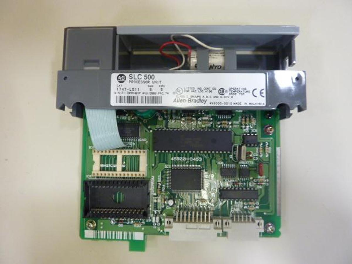 Used ALLEN BRADLEY 5/01 Processor Unit 1747-L511 SER B Used