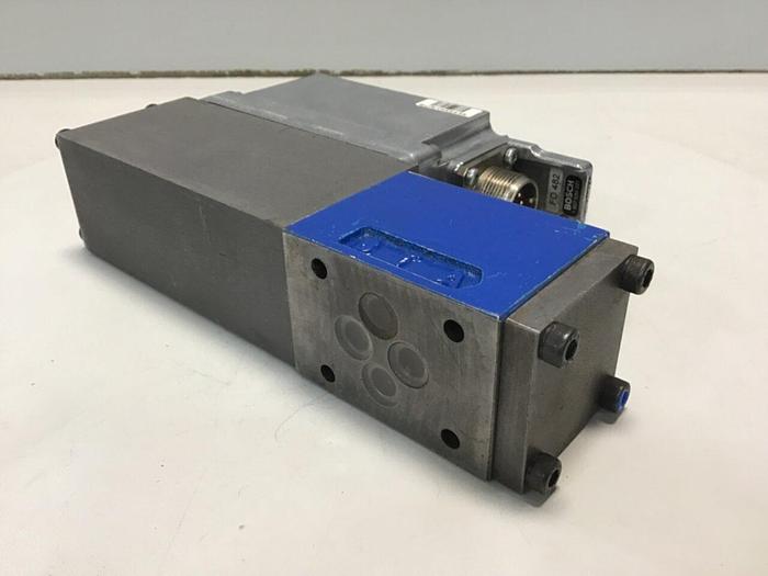 Used BOSCH SERVO Proportional Valve 0 811 404 602 USED