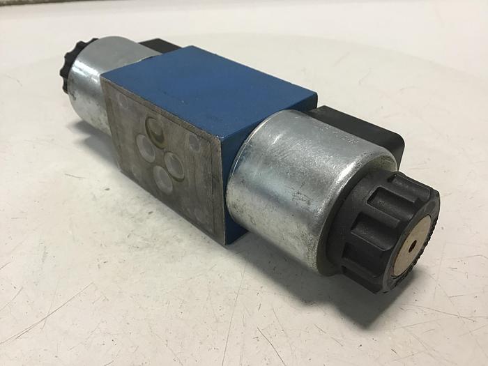 Used REXROTH 4WE6J60/SG24N9K4/V Valve Used #140400