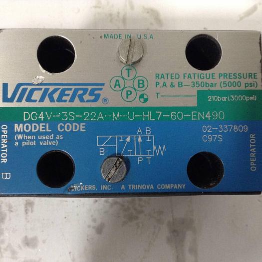 Used VICKERS Valve DG4V3S22AMUHL760EN490 Used