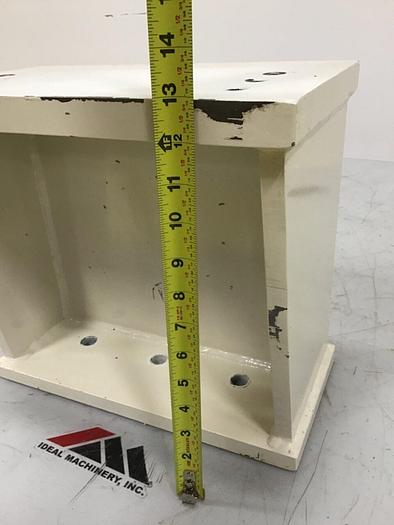 Used GENERIC Robot Base 14X13X9 / RS #123426