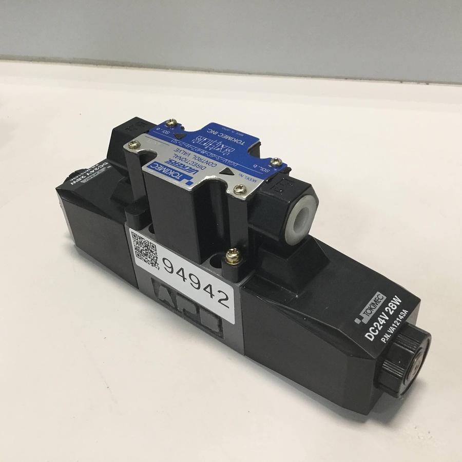 Used VICKERS Directional Control Valve DG4V36CMP7H750 USED
