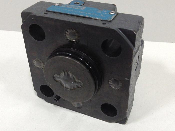 Used VICKERS Valve CVCS25D3S210S32AP10Z108A99 #89664