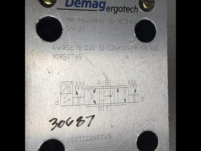 Used DEMAG Valve 4WRSE 10 Q00-32/G24K0/A1V-588 #132364