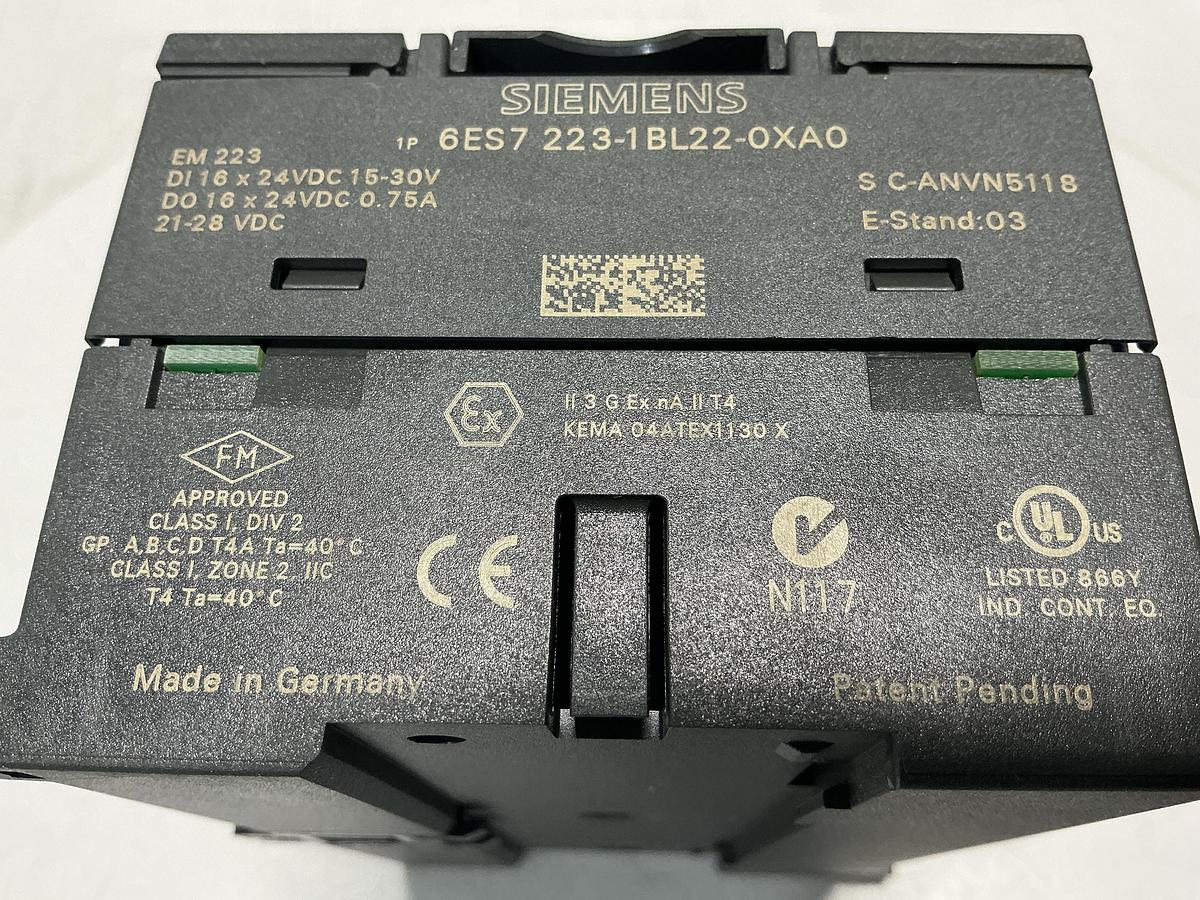 Used SIEMENS 6ES7 223-1BL22-0XA0