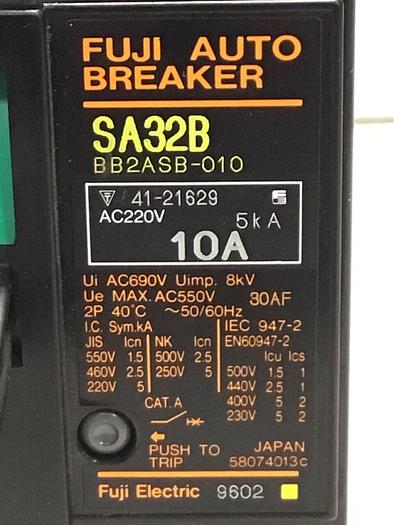 Used FUJI ELECTRIC 10 Amp Circuit Breaker SA32B-10 #120105